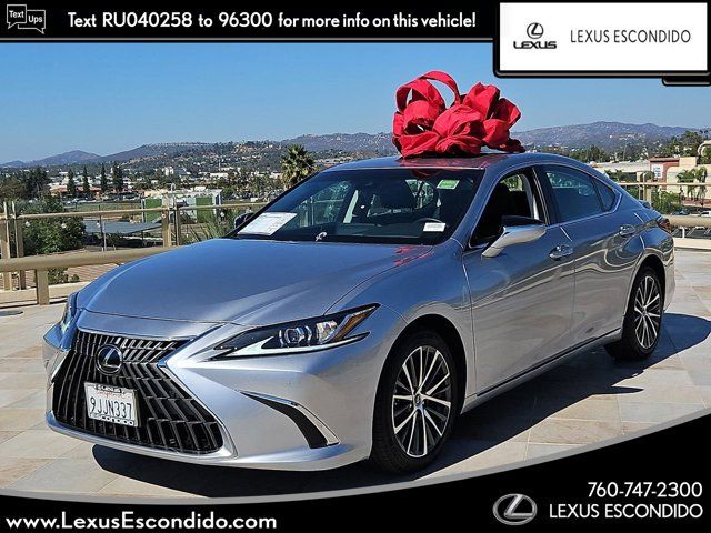 2024 Lexus ES 300h