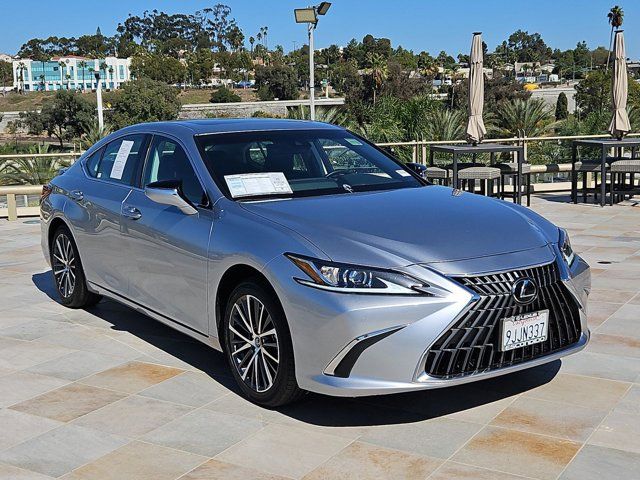 2024 Lexus ES 300h