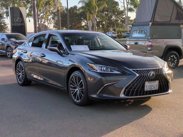 2024 Lexus ES 300h