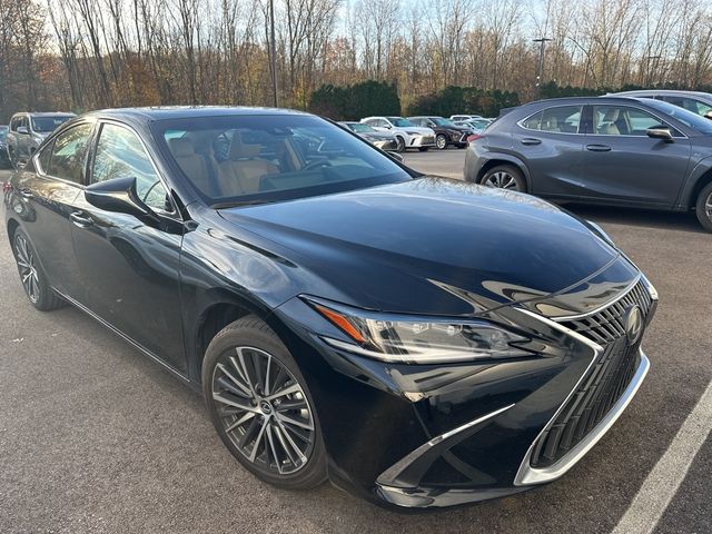 2024 Lexus ES 300h