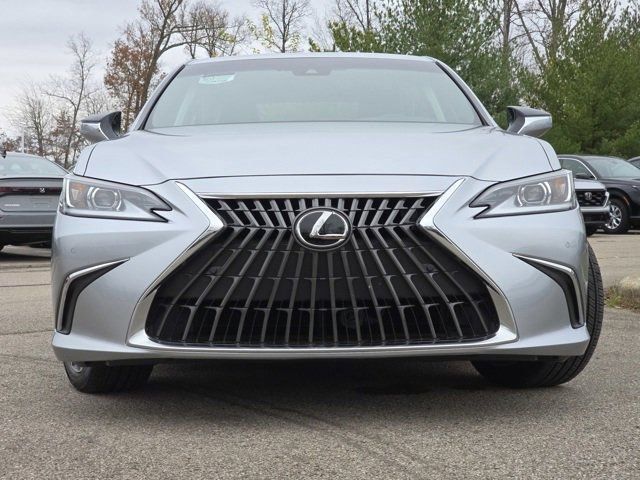 2024 Lexus ES 300h