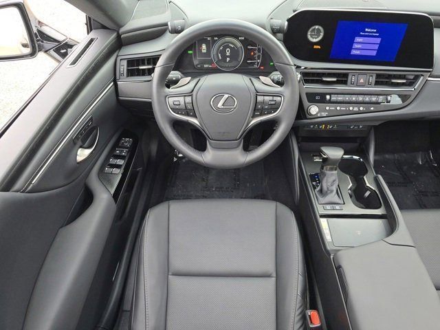 2024 Lexus ES 300h