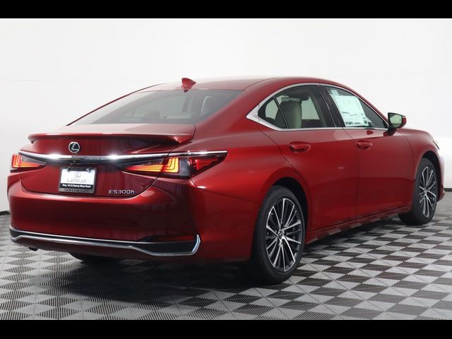 2024 Lexus ES 300h