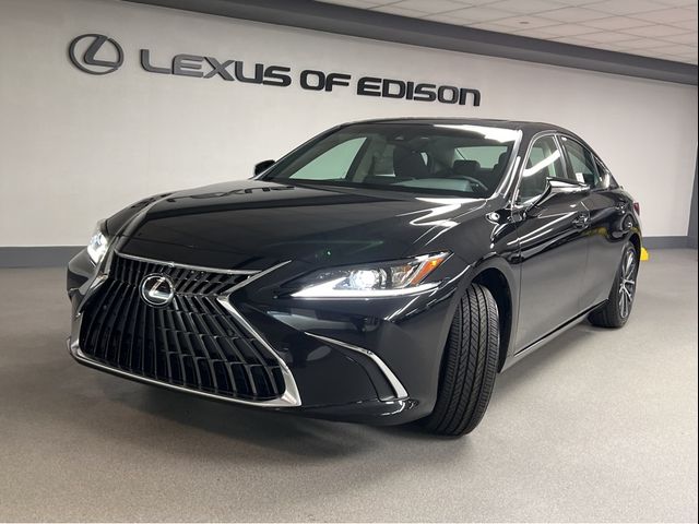 2024 Lexus ES 300h