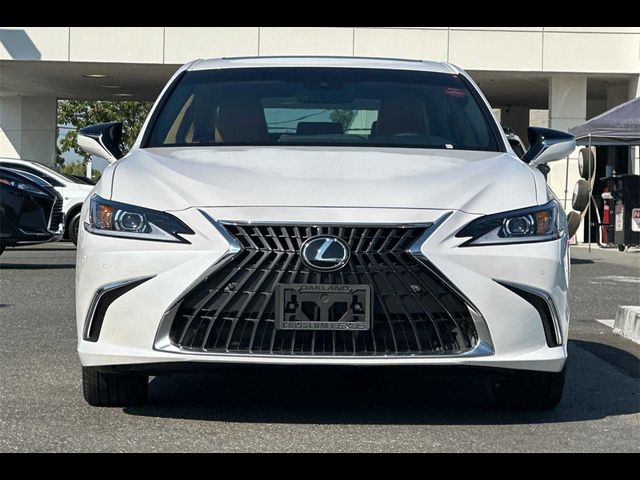 2024 Lexus ES 300h