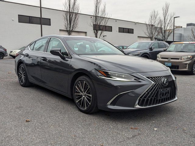 2024 Lexus ES 300h