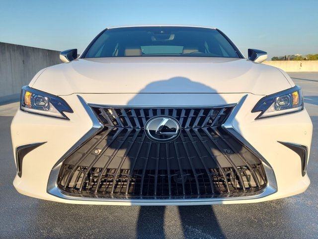 2024 Lexus ES 300h