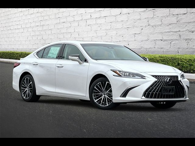 2024 Lexus ES 300h