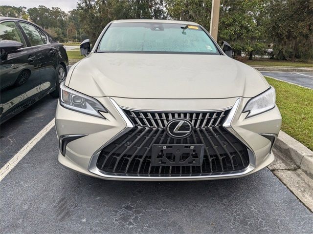 2024 Lexus ES 300h