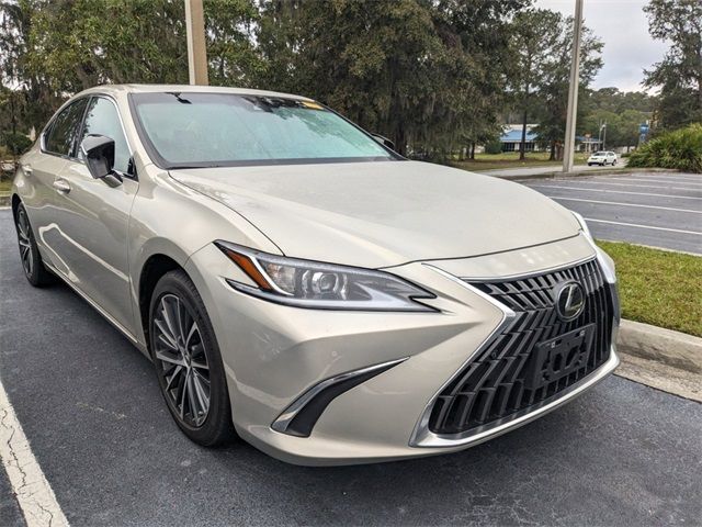 2024 Lexus ES 300h