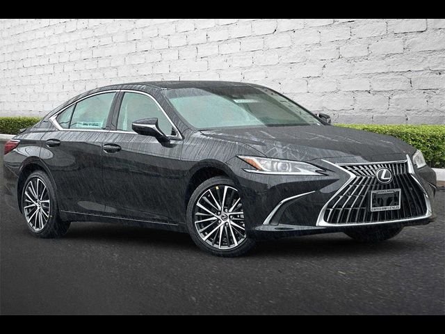 2024 Lexus ES 300h