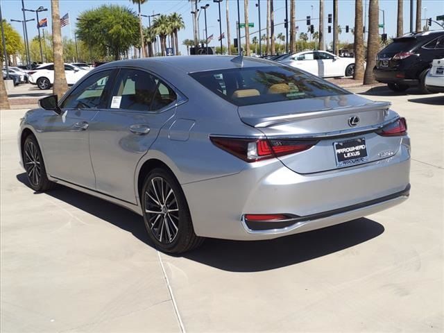 2024 Lexus ES 300h