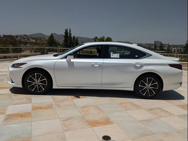 2024 Lexus ES 300h