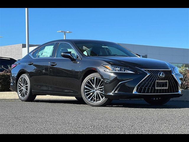 2024 Lexus ES 300h