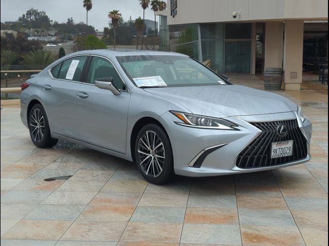 2024 Lexus ES 300h