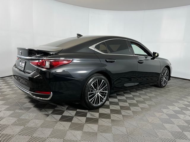 2024 Lexus ES 300h