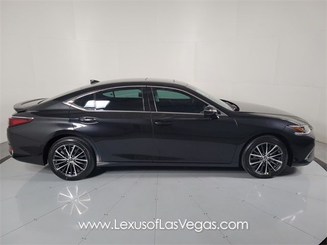 2024 Lexus ES 300h