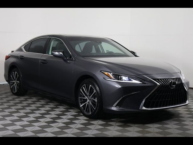 2024 Lexus ES 300h