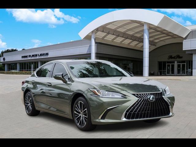 2024 Lexus ES 300h