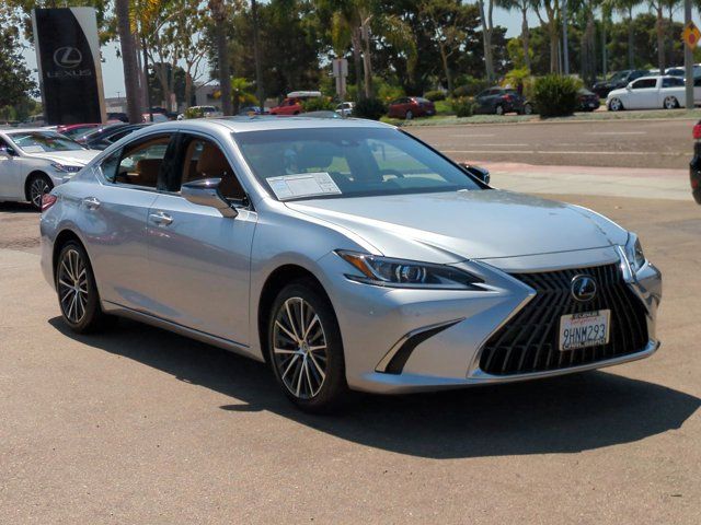 2024 Lexus ES 300h