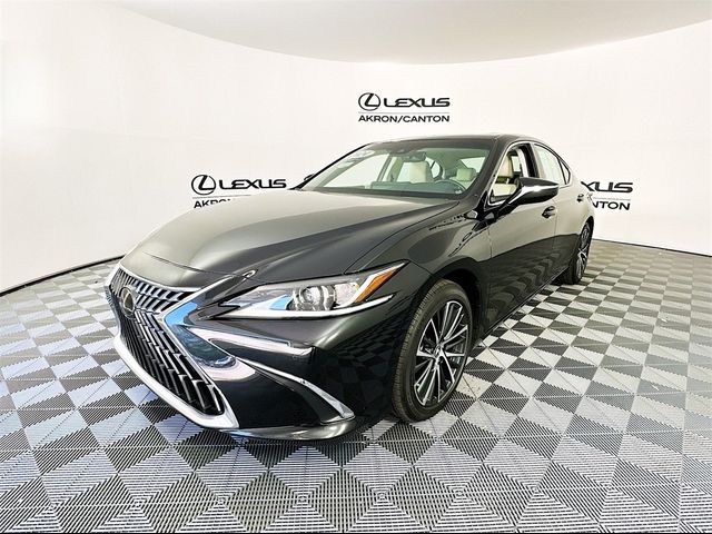 2024 Lexus ES 300h