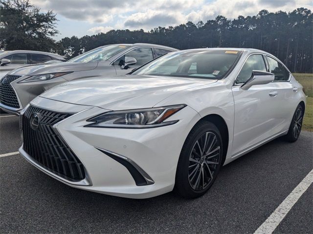 2024 Lexus ES 300h