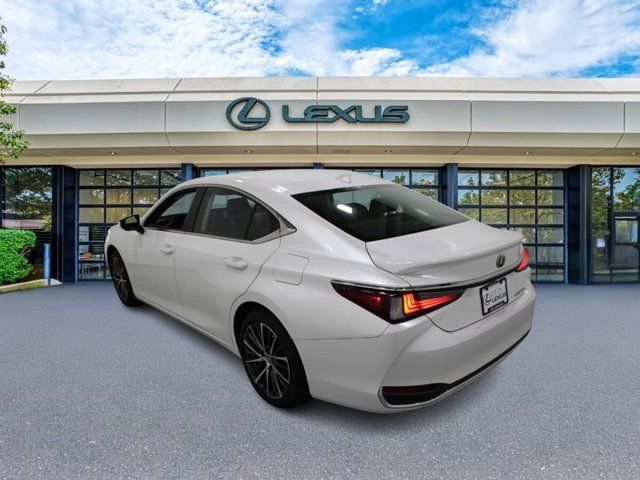 2024 Lexus ES 300h