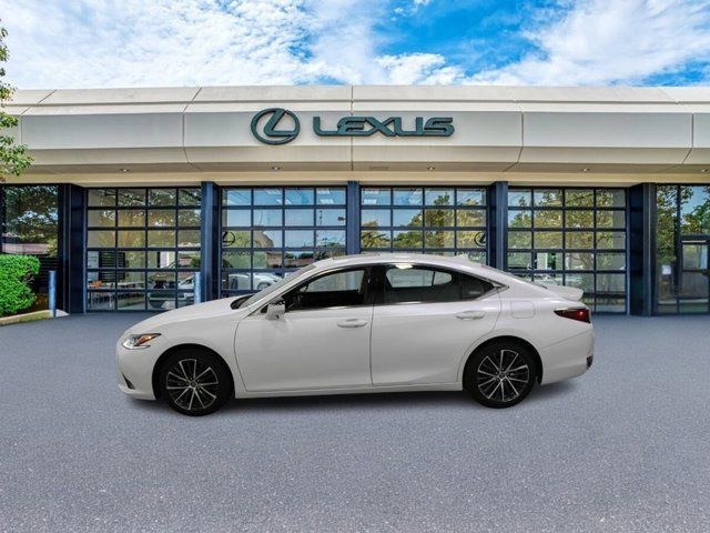 2024 Lexus ES 300h