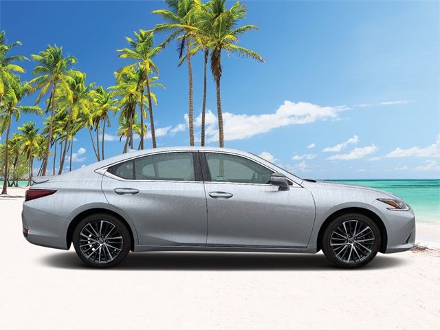 2024 Lexus ES 300h