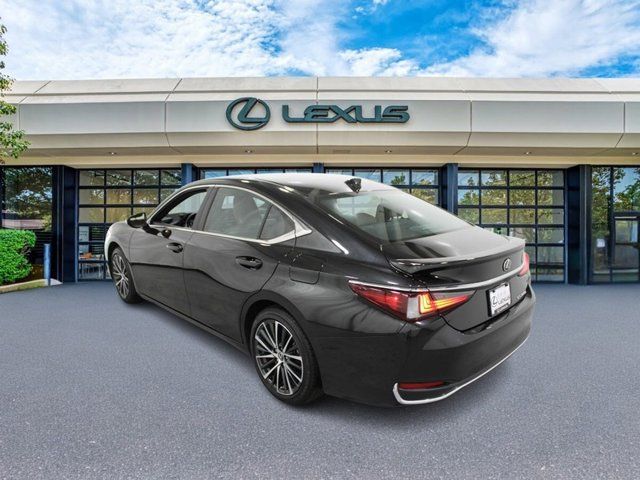 2024 Lexus ES 300h