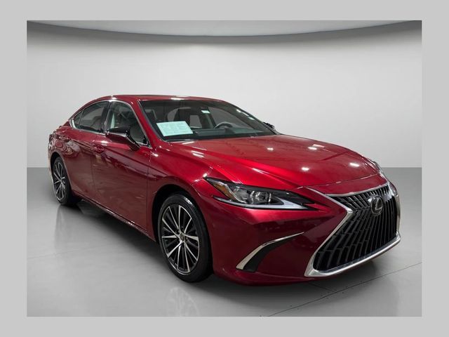 2024 Lexus ES 300h