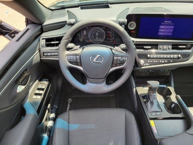 2024 Lexus ES 300h