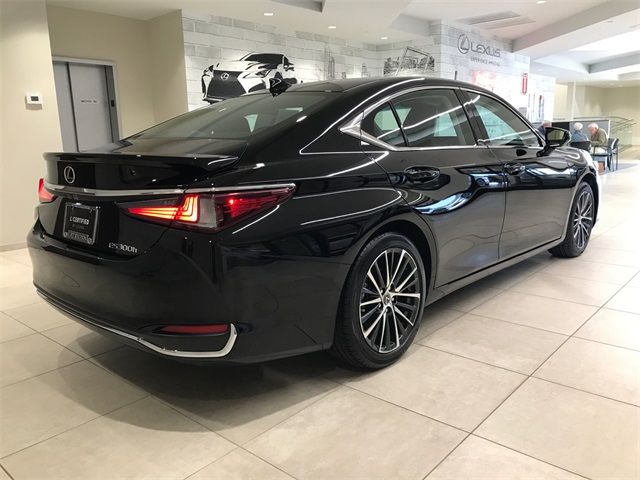 2024 Lexus ES 300h