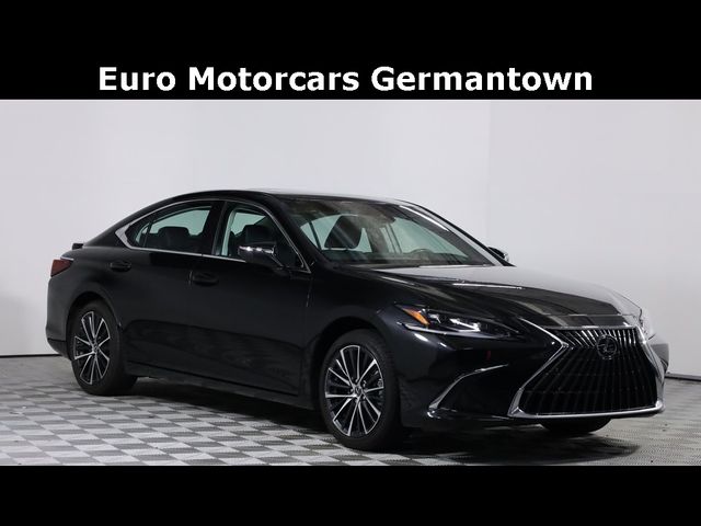 2024 Lexus ES 300h