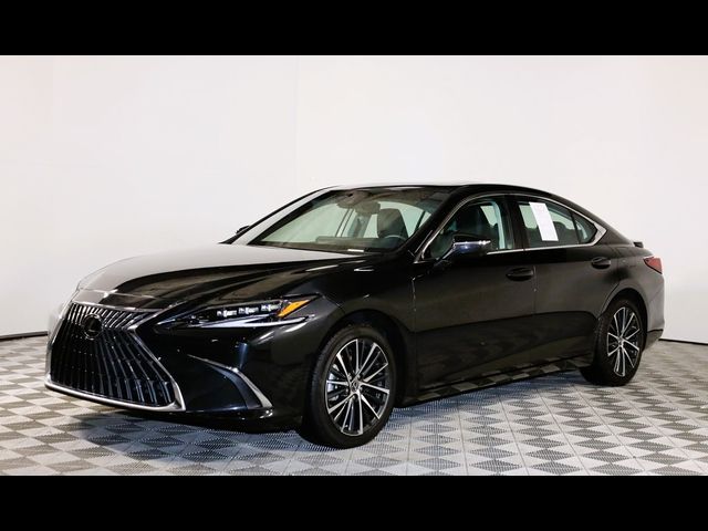 2024 Lexus ES 300h