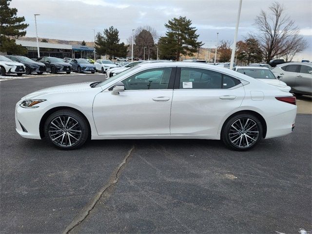 2024 Lexus ES 300h