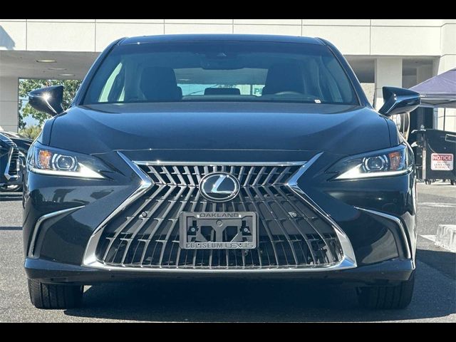 2024 Lexus ES 300h