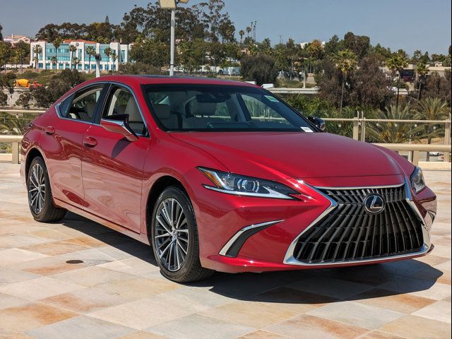 2024 Lexus ES 300h