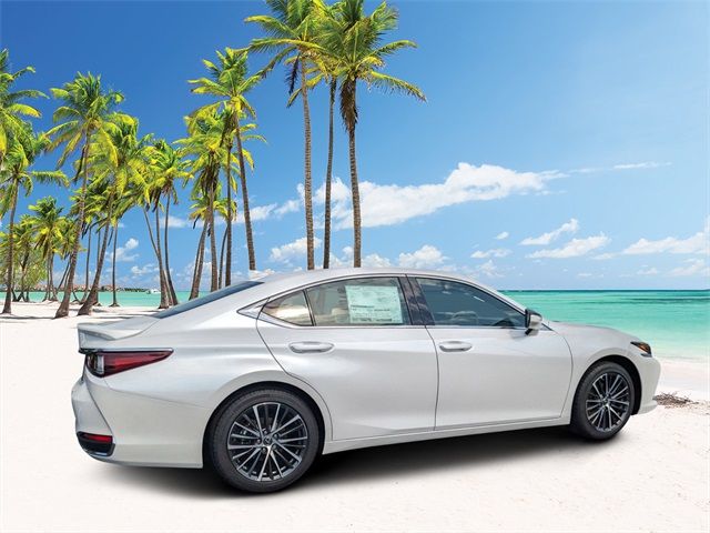 2024 Lexus ES 300h