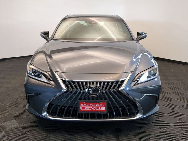 2024 Lexus ES 300h