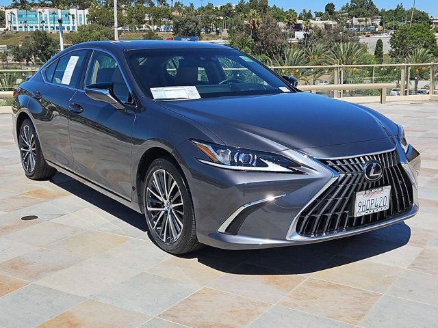 2024 Lexus ES 300h