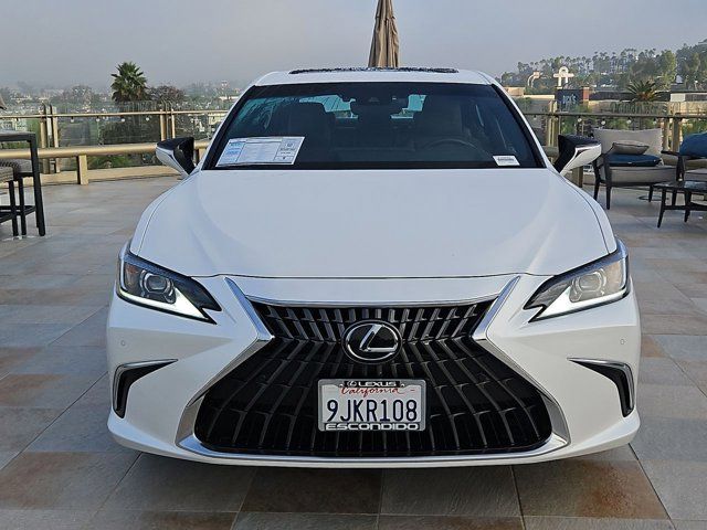 2024 Lexus ES 300h