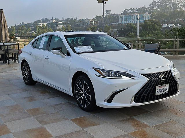 2024 Lexus ES 300h