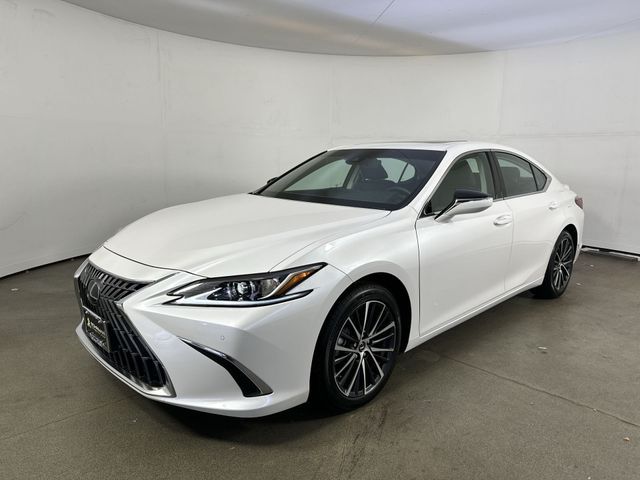 2024 Lexus ES 300h