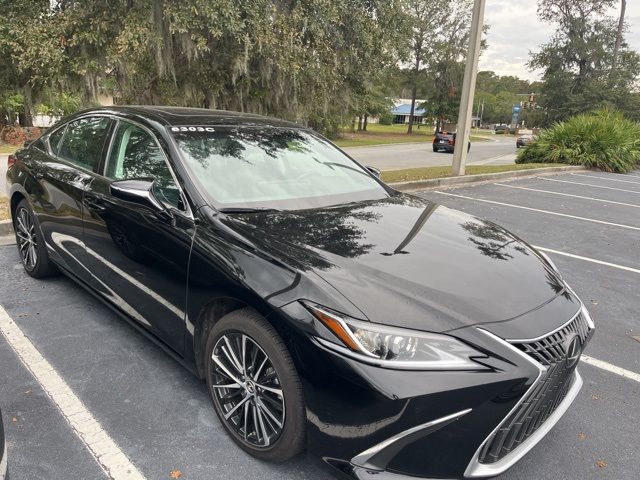 2024 Lexus ES 300h