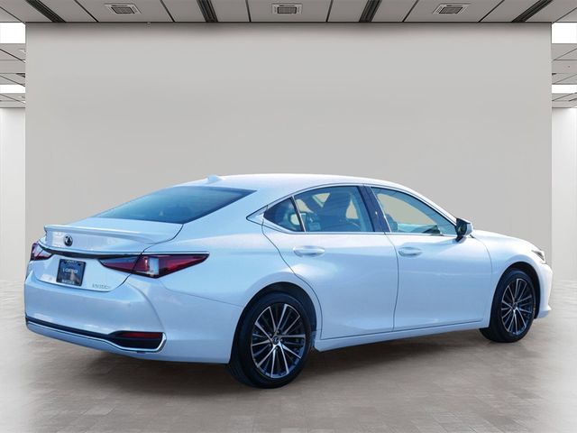 2024 Lexus ES 300h