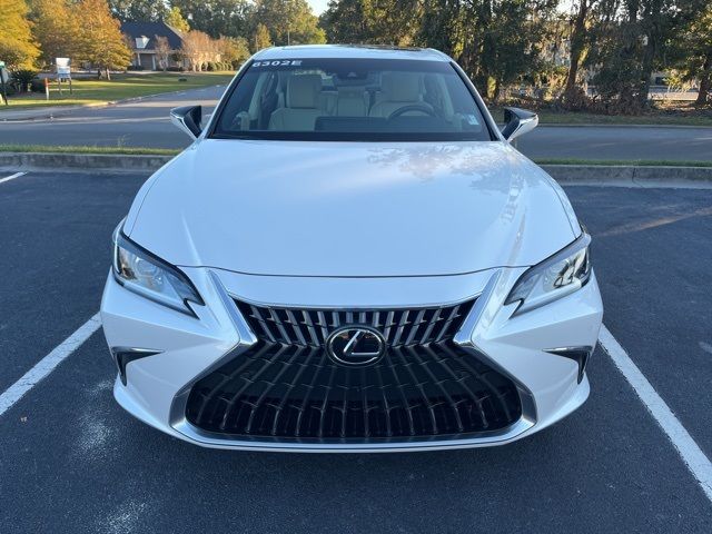 2024 Lexus ES 300h