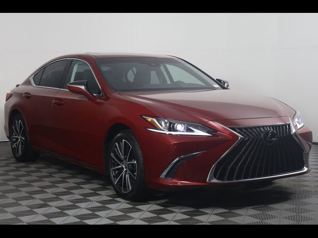 2024 Lexus ES 300h