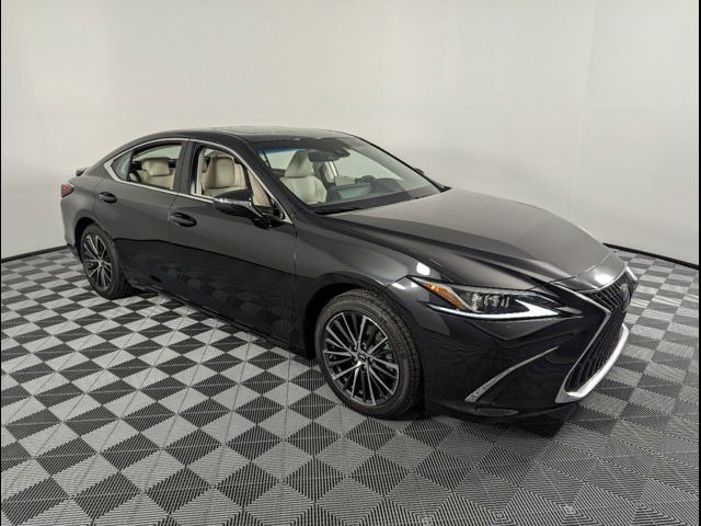 2024 Lexus ES 300h