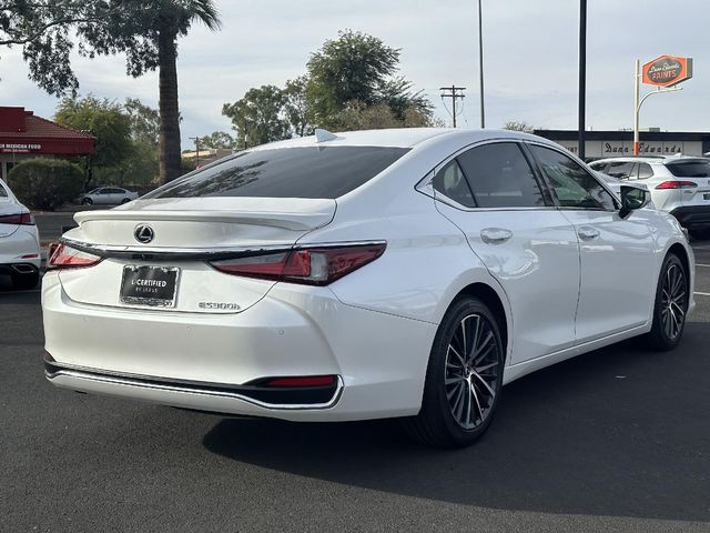 2024 Lexus ES 300h